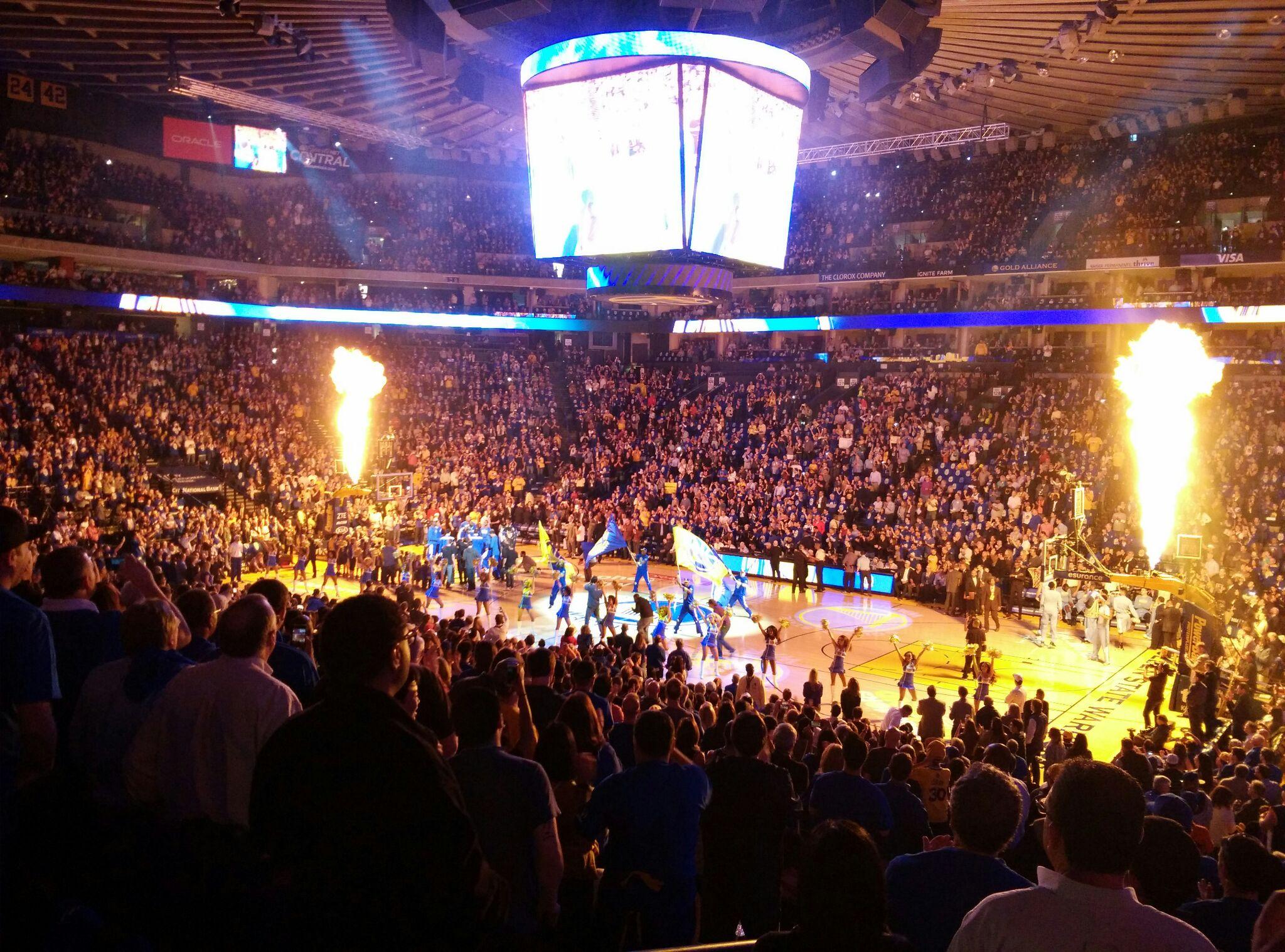 为两翼创造 为两翼创造